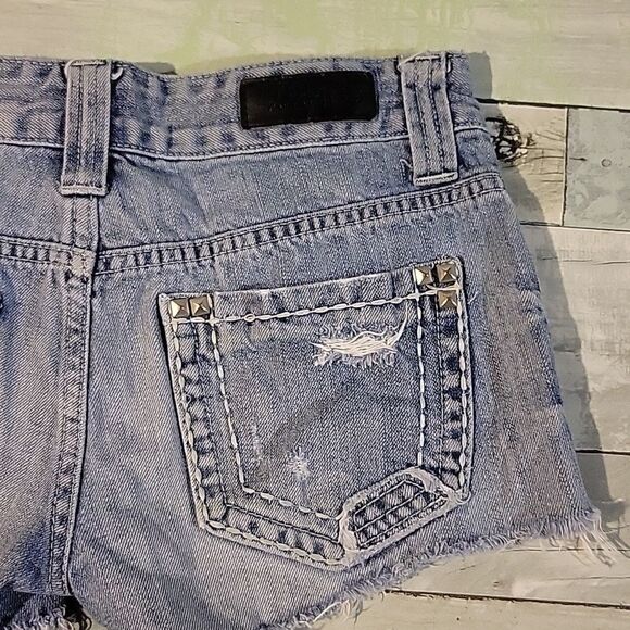 Daytrip Capricorn Jean Shorts sz 23 - Picture 4 of 5